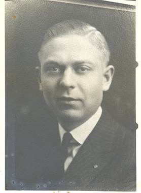 1922 Archie O Broten